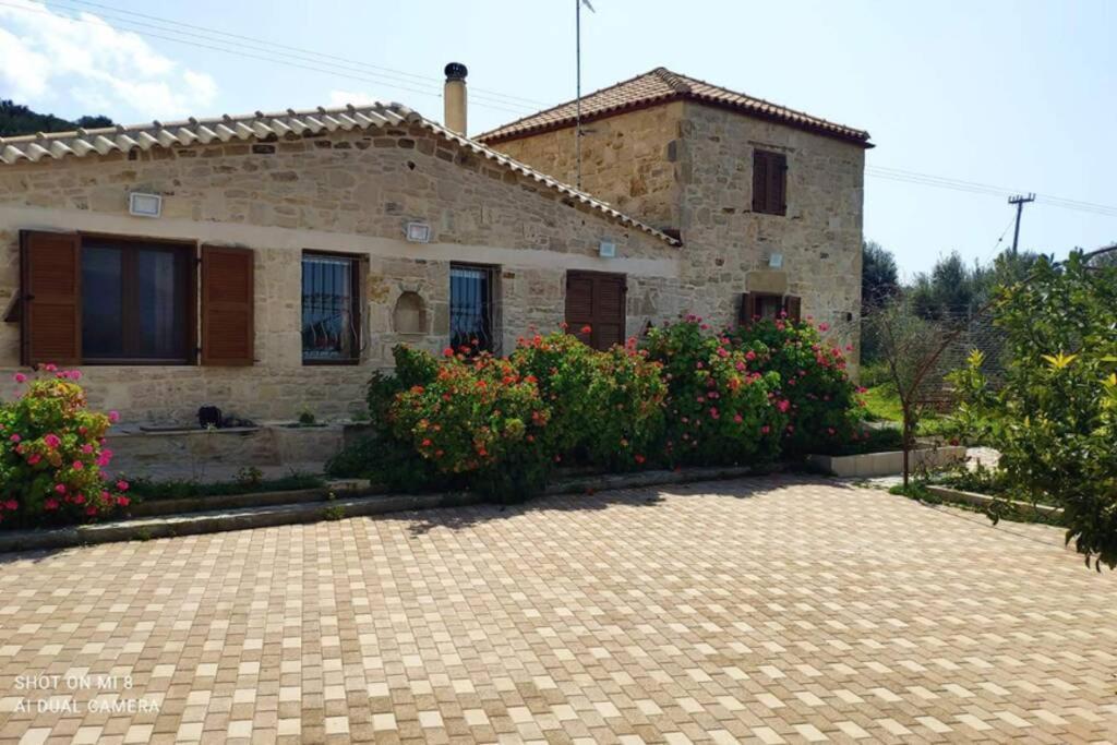 Stonehouse Olivelia - Afrathias Beach Tympáki Exterior foto